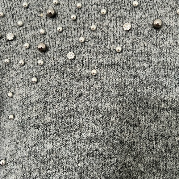 Sweater H&M grey with stones - Picture 2 of 3